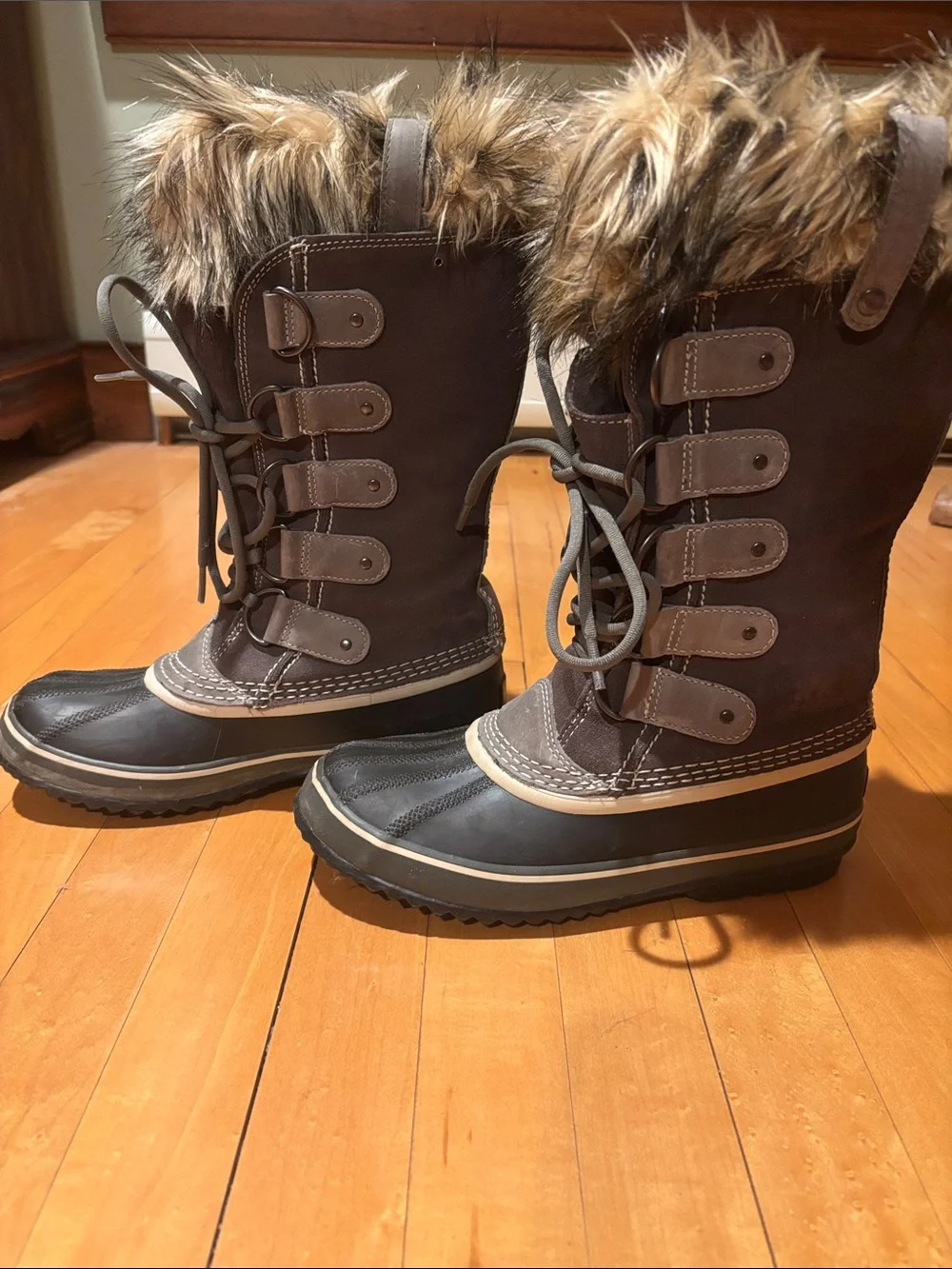 Sorel Joan of Arctic Women’s Faux-Fur Winter Lace-Up Boots